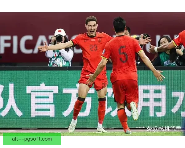 中国男足18强赛主场迎战印尼生死战球迷期待绝地反击全力争胜冲