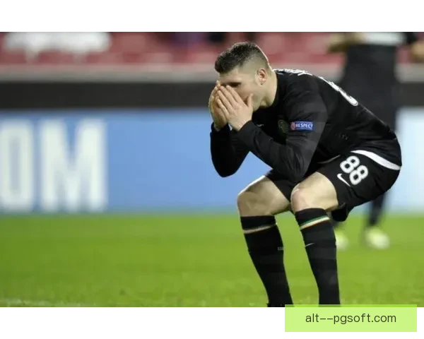 普阿多在附加赛决赛中关键进球助球队夺冠辉煌瞬间